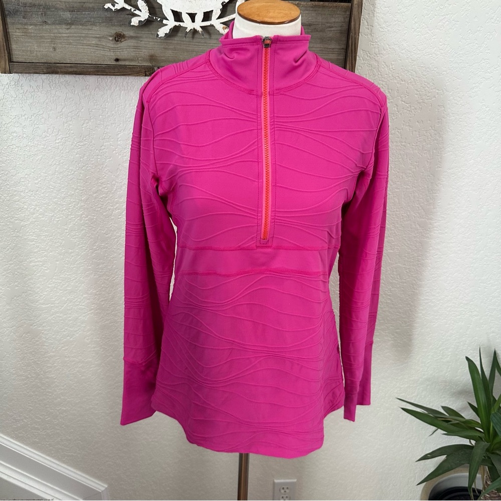 Title Nine Swift quarter zip pullover in pink ladies size Large